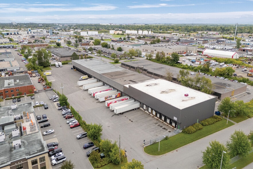 37 Enterprise Ave, Ottawa, ON à louer - Photo du bâtiment - Image 3 de 9