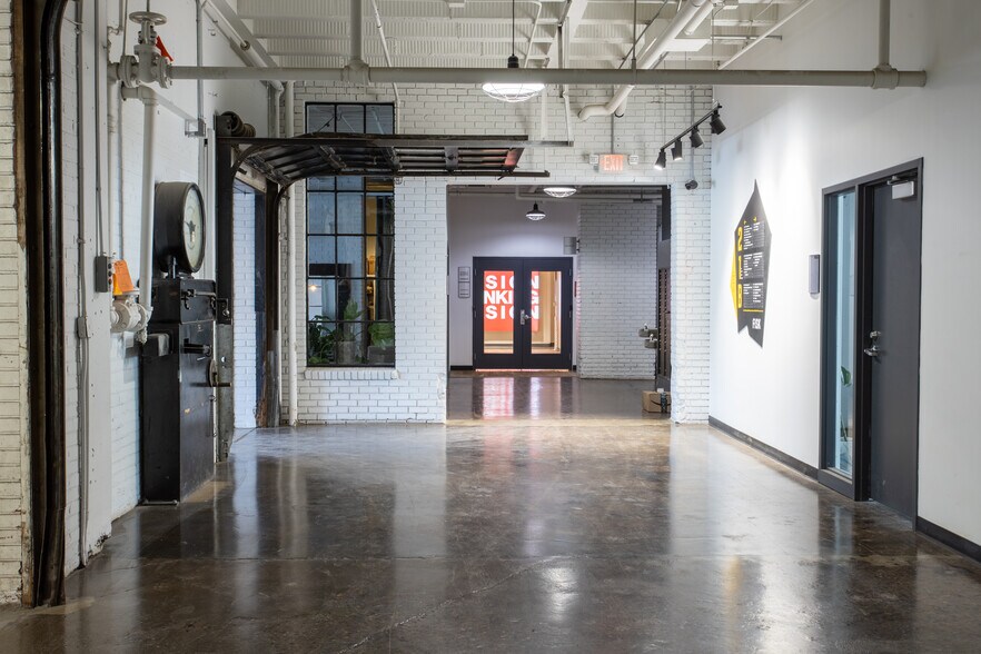 1621-1701 E Hennepin Ave, Minneapolis, MN à louer - Photo intérieure - Image 3 de 5