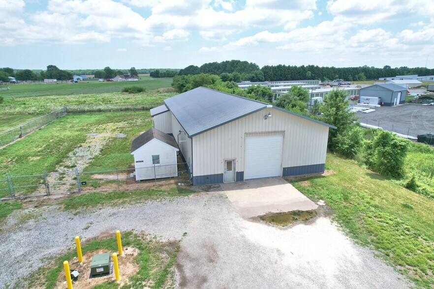 20643 Sussex Hwy, Seaford, DE à louer - Photo du bâtiment - Image 3 de 23