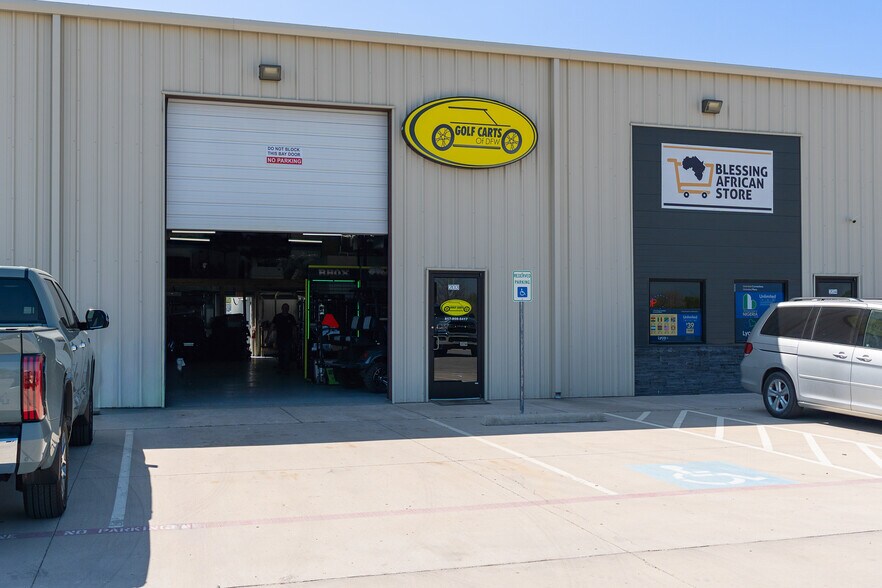 12517 Business Highway 287 N, Fort Worth, TX à louer - Photo du bâtiment - Image 2 de 17