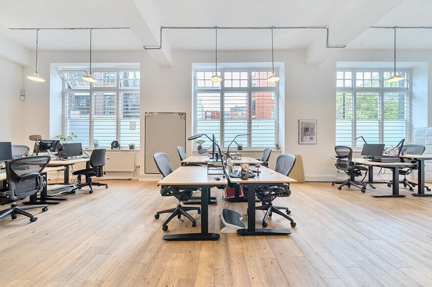 22 Calvert Ave, Londres à louer - Photo du bâtiment - Image 3 de 31