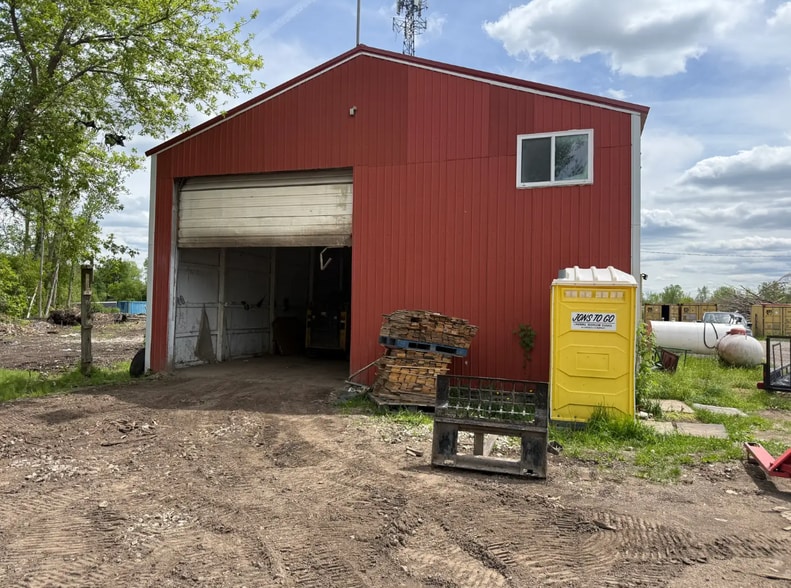 6690 Guinea Rd, Charlotte, MI for lease - Building Photo - Image 1 of 7