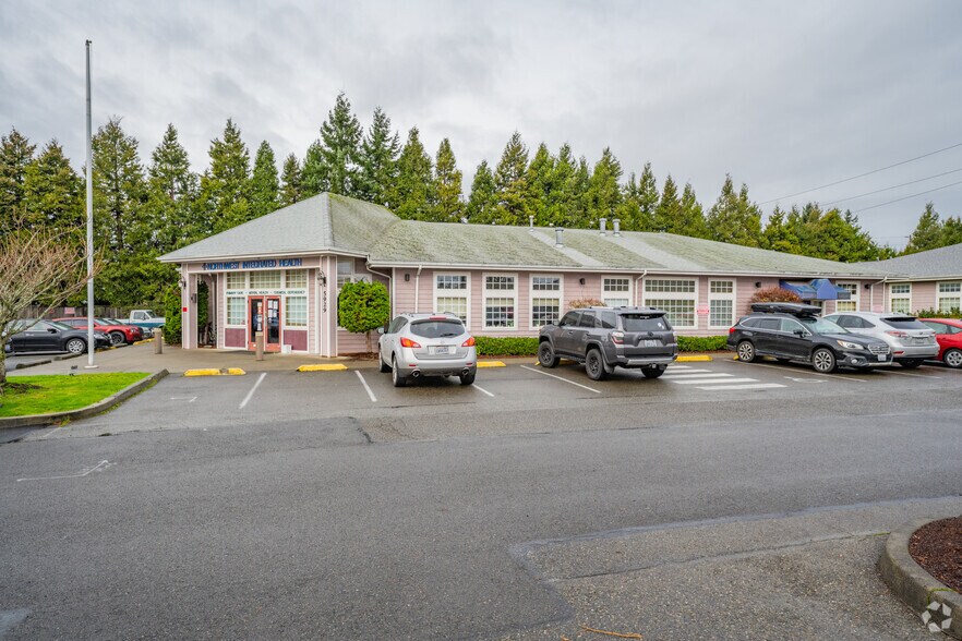 5929 Westgate Blvd, Tacoma, WA à louer - Photo du bâtiment - Image 3 de 4