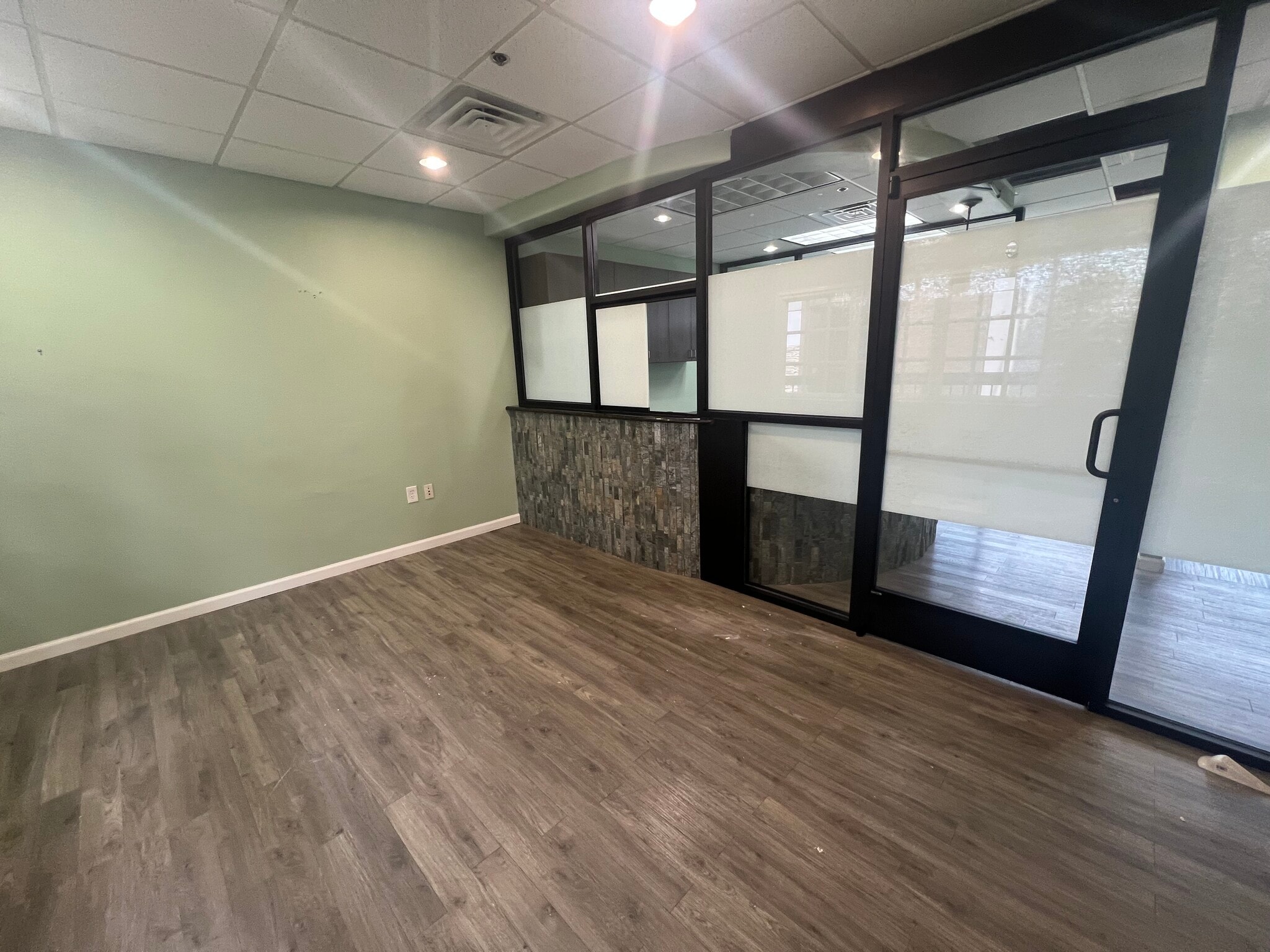 5501 Independence Pkwy, Plano, TX for lease Interior Photo- Image 1 of 4