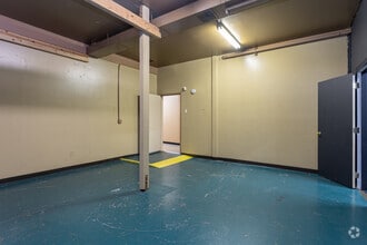 3608 S 74th St, Tacoma, WA for lease Interior Photo- Image 2 of 4