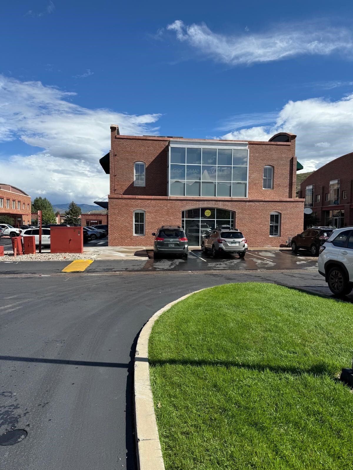 105 Edwards Village Blvd, Edwards, CO for sale Building Photo- Image 1 of 12