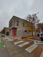 2059 W Grand Ave, Chicago, IL for lease Interior Photo- Image 1 of 10