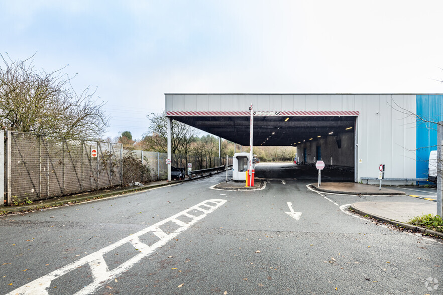 Stanney Mill Rd, Little Stanney for lease - Building Photo - Image 3 of 3