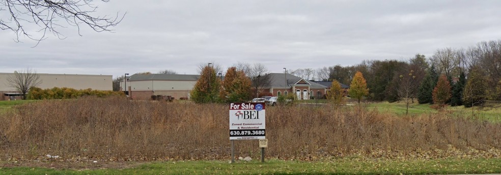 Blackberry Dr, Geneva, IL for sale - Other - Image 2 of 2