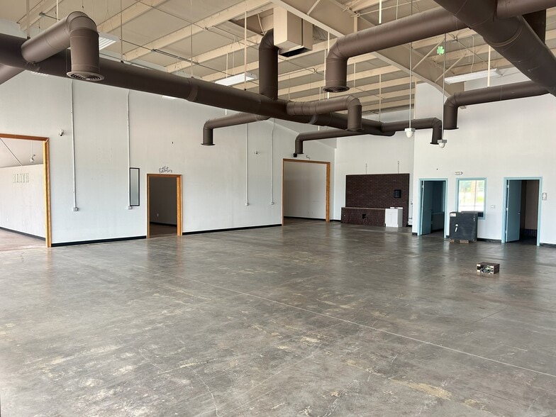 2203 Trinity Blvd, Texarkana, AR for lease - Interior Photo - Image 3 of 5