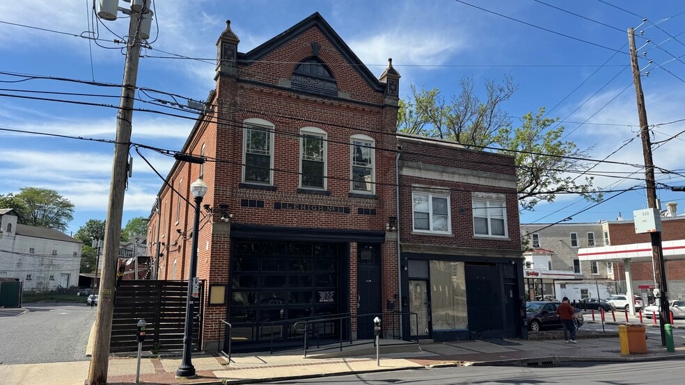 215-217 Broadway, Bethlehem, PA à louer - Photo du bâtiment - Image 2 de 76