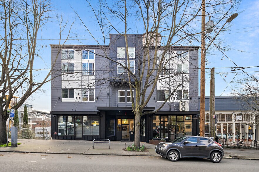 711 N 35th St, Seattle, WA à louer - Photo du bâtiment - Image 3 de 26