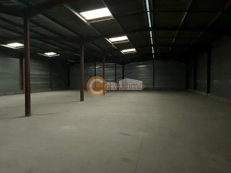 Flex in Carbon-Blanc for lease - Building Photo - Image 3 of 4