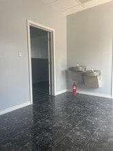 810 W Rancier Ave, Killeen, TX for lease Interior Photo- Image 1 of 5