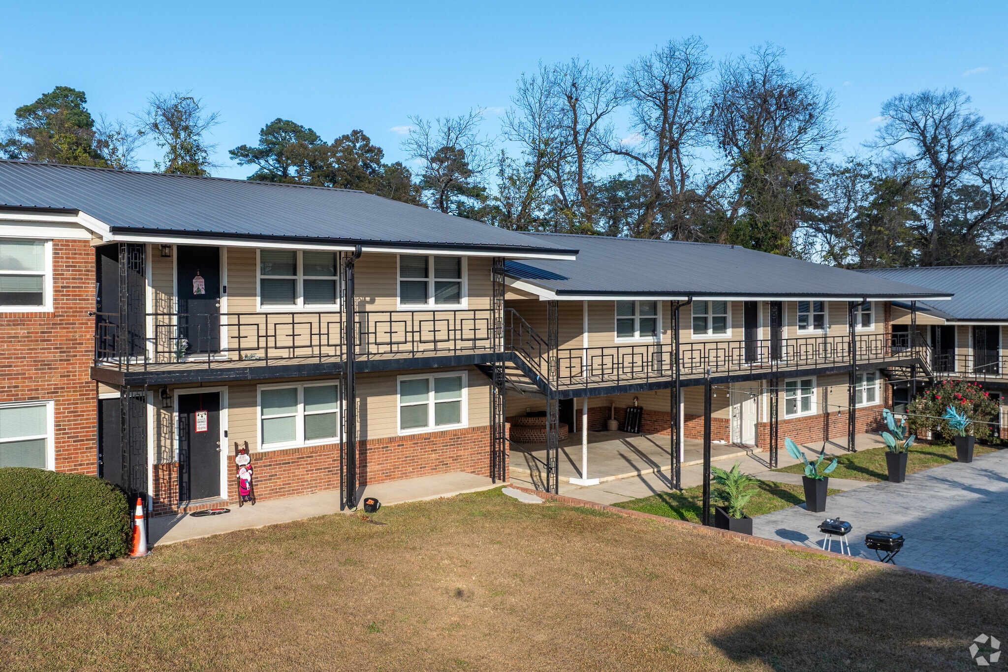 412 Oakridge Ave, Fayetteville, NC for sale Primary Photo- Image 1 of 32