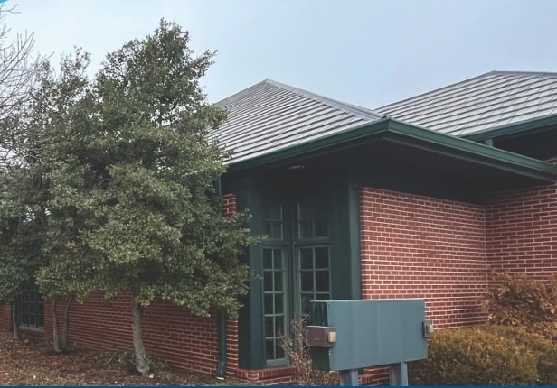1223 N Rock Rd, Wichita, KS for lease - Primary Photo - Image 1 of 6