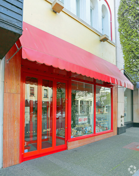 1323 Government St, Victoria, BC for lease - Building Photo - Image 3 of 4