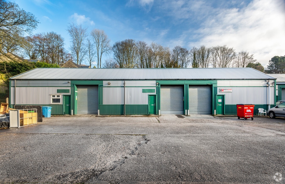 Boarshurst Ln, Oldham for lease - Building Photo - Image 3 of 12