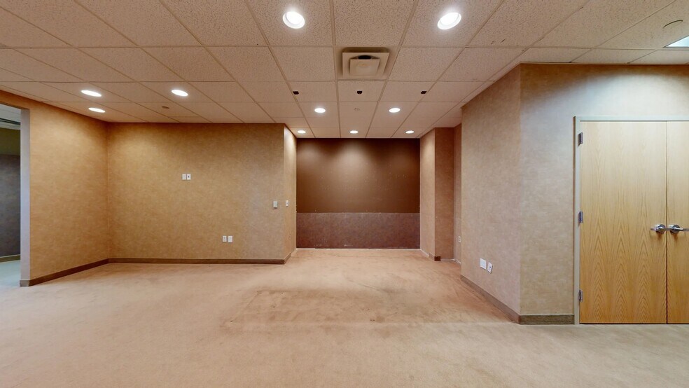 777 Terrace Ave, Hasbrouck Heights, NJ à louer - Numérisation 3D de Matterport - Image 3 de 20
