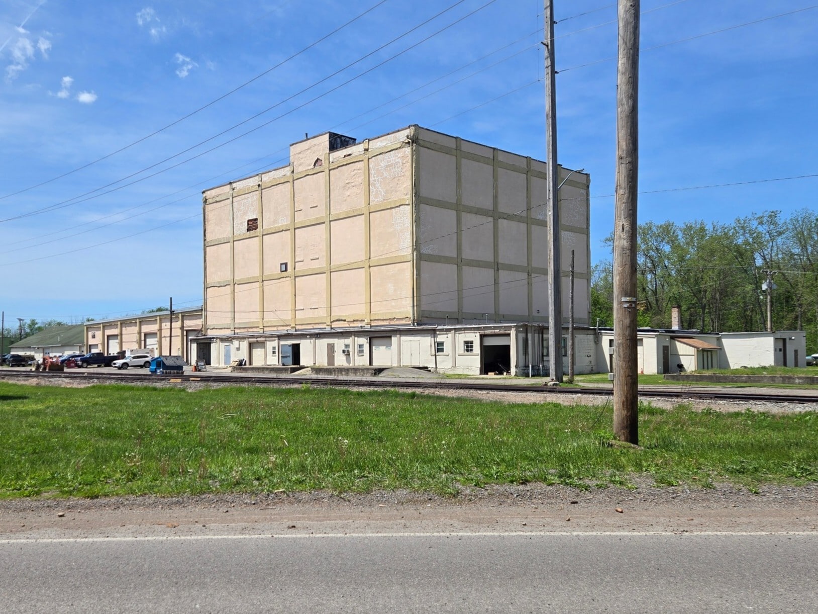 6375 Furnace Rd, Ontario, NY for lease Building Photo- Image 1 of 8