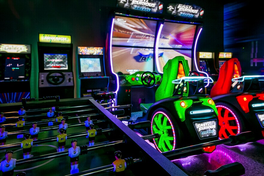 48668 Stillwater St, Indio, CA for sale - Building Photo - Image 2 of 66