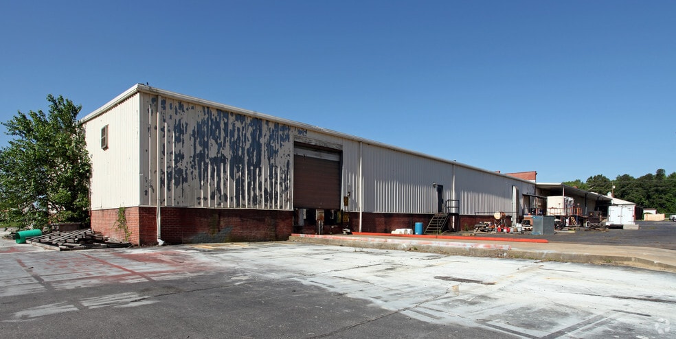 751 S Halifax Rd, Rocky Mount, NC for sale - Building Photo - Image 3 of 4