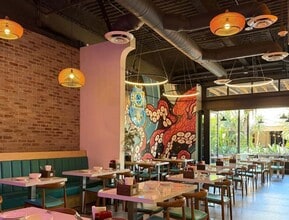 510 Spectrum Center Dr, Irvine, CA à louer Photo intérieure- Image 2 de 6