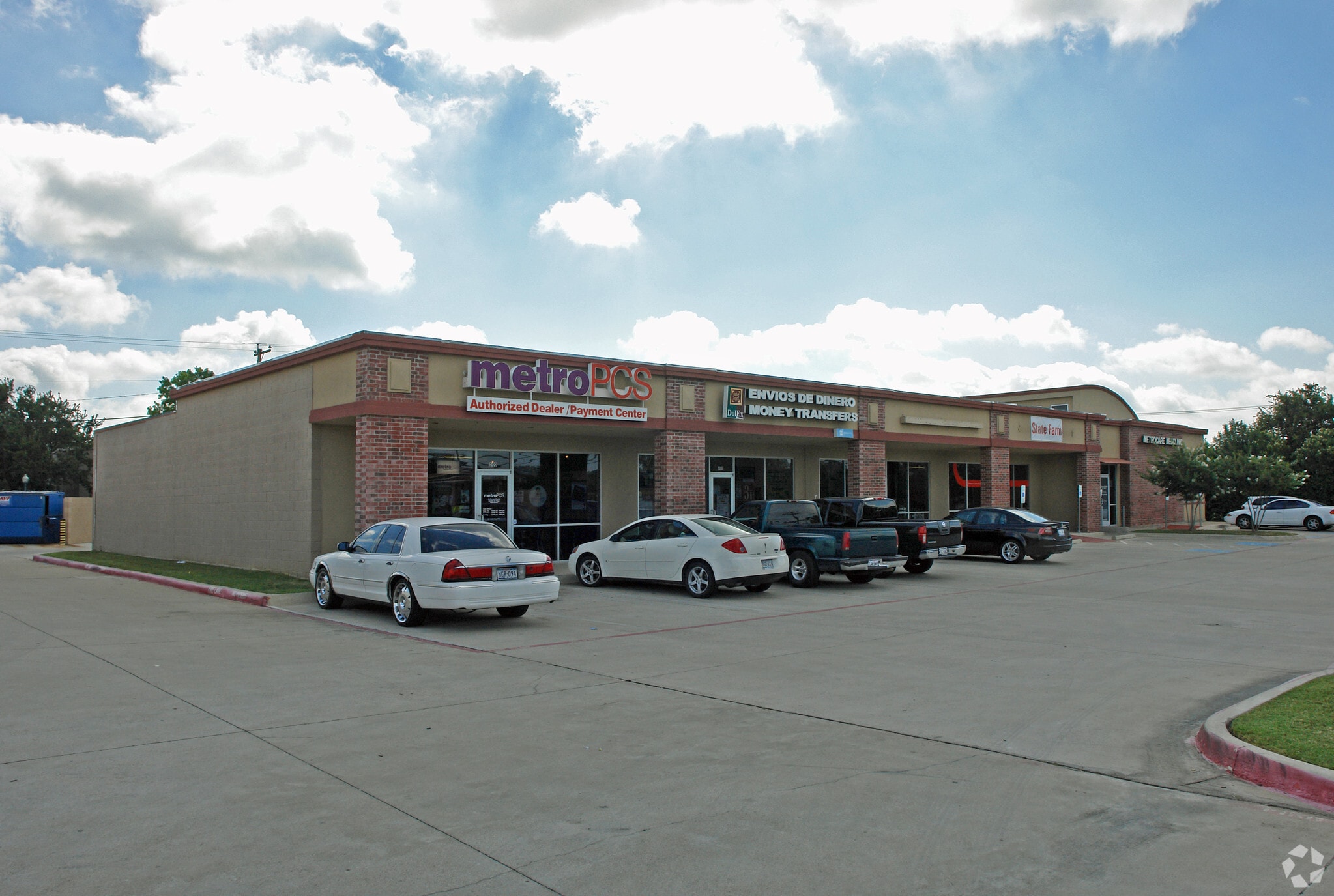 1800 N Galloway Ave, Mesquite, TX for lease Primary Photo- Image 1 of 4
