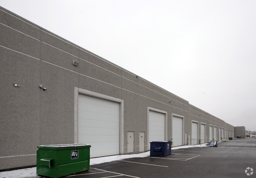 2501 Rutherford Rd, Vaughan, ON à louer - Photo du bâtiment - Image 2 de 2