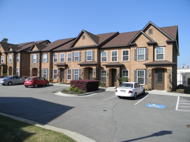 601 N Belair Sq, Evans, GA à louer Photo principale- Image 1 de 13