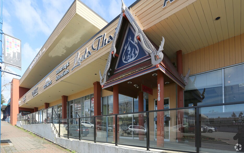 1310-1326 Johnston Rd, White Rock, BC à louer - Photo du bâtiment - Image 3 de 9