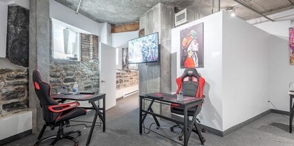 329 Rue de la Commune O, Montréal, QC à louer Photo intérieure- Image 1 de 5