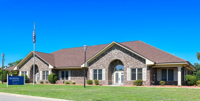 Plus de détails pour 106 Jefferson St, Hamlet, NC - Soins de santé à vendre