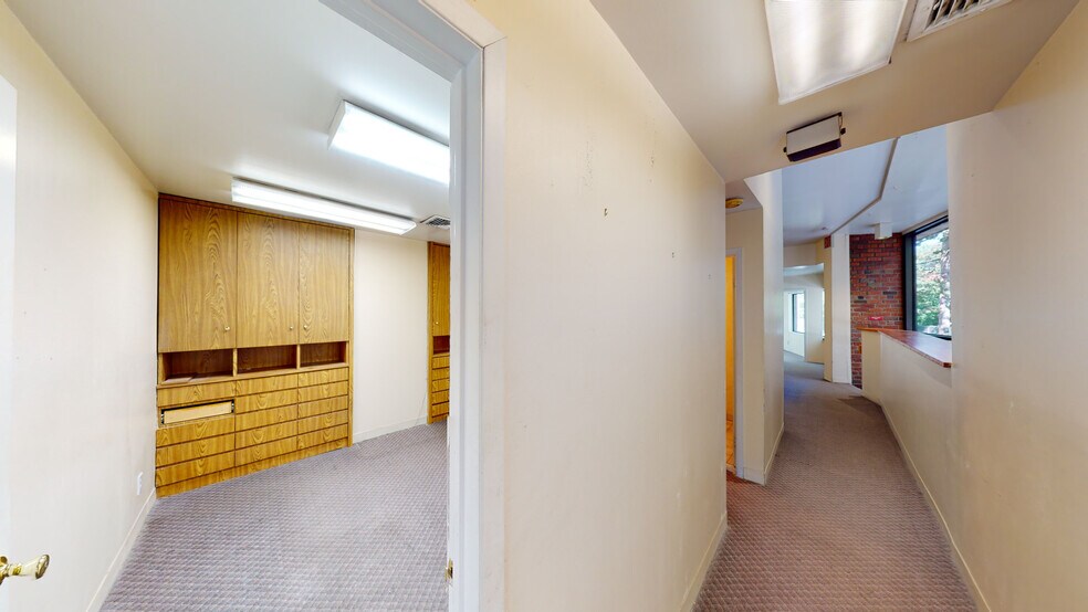 7606 7th Ave, Brooklyn, NY à louer - Photo du bâtiment - Image 3 de 7