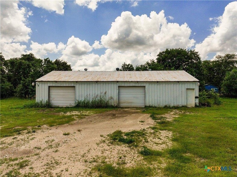 1711 Holland Rd, Belton, TX for sale - Building Photo - Image 3 of 8
