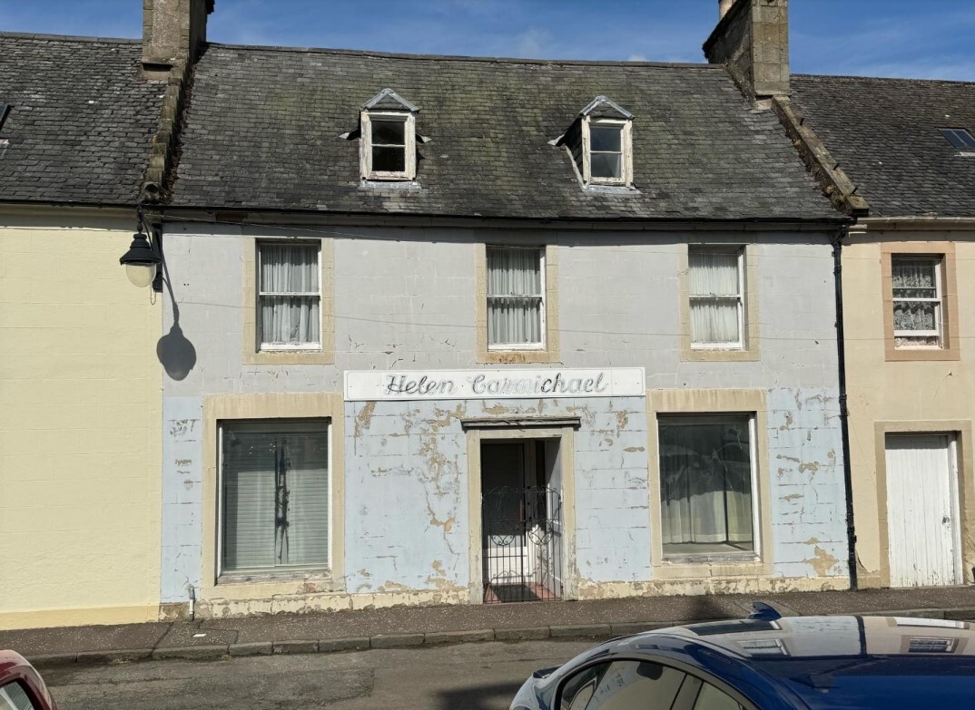 19 High St, Auchtermuchty for sale Primary Photo- Image 1 of 2