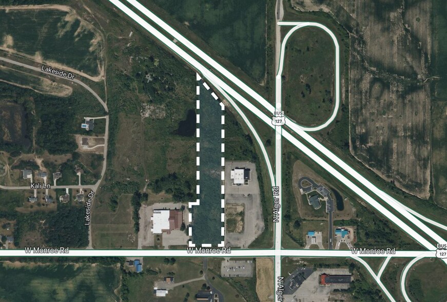 3000 W Monroe Rd, Alma, MI à vendre - Photo du bâtiment - Image 2 de 4