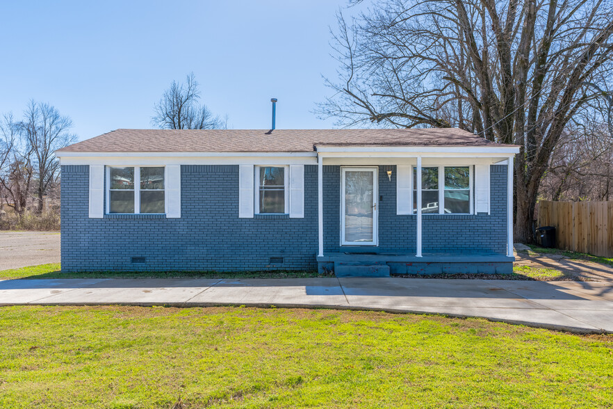 2245 Frayser Blvd, Memphis, TN à vendre - Photo du bâtiment - Image 1 de 1