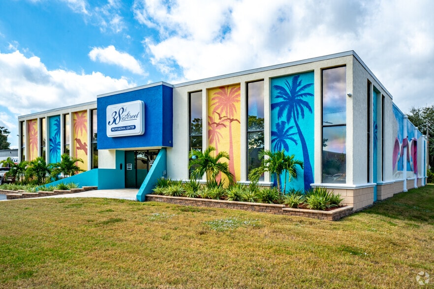 13246 38th St N, Clearwater, FL for lease - Building Photo - Image 1 of 12