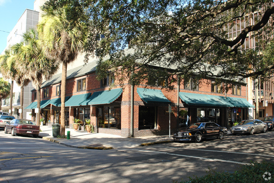 35 Abercorn St, Savannah, GA à louer - Photo principale - Image 1 de 5