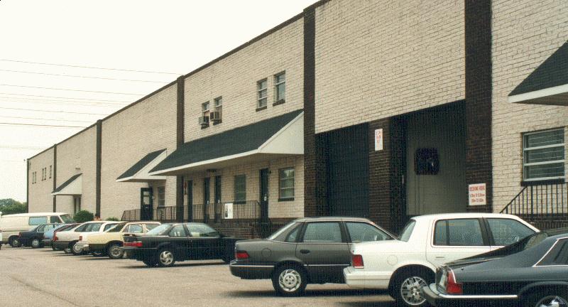 101-115 Langley Rd N, Glen Burnie, MD à louer - Photo du bâtiment - Image 2 de 4