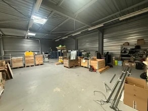 Flex in Chilly-Mazarin for lease Interior Photo- Image 2 of 7