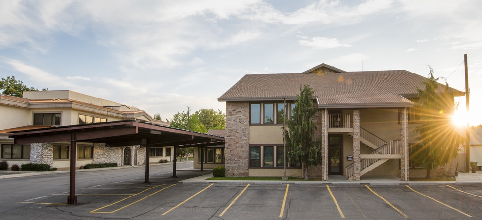 1406 N Main St, Meridian, ID à louer - Photo du bâtiment - Image 3 de 4