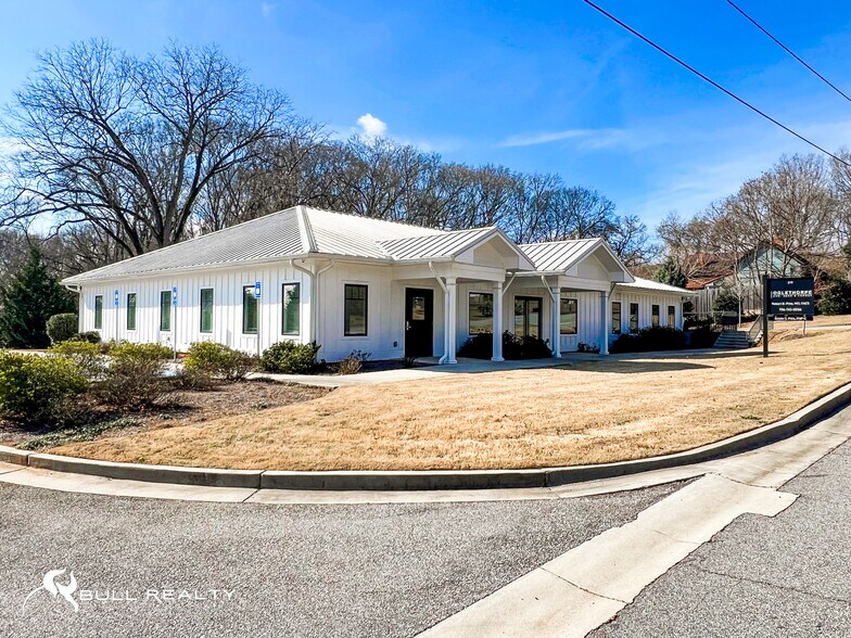 219 W Boggs St, Lexington, GA à louer - Photo du bâtiment - Image 3 de 24