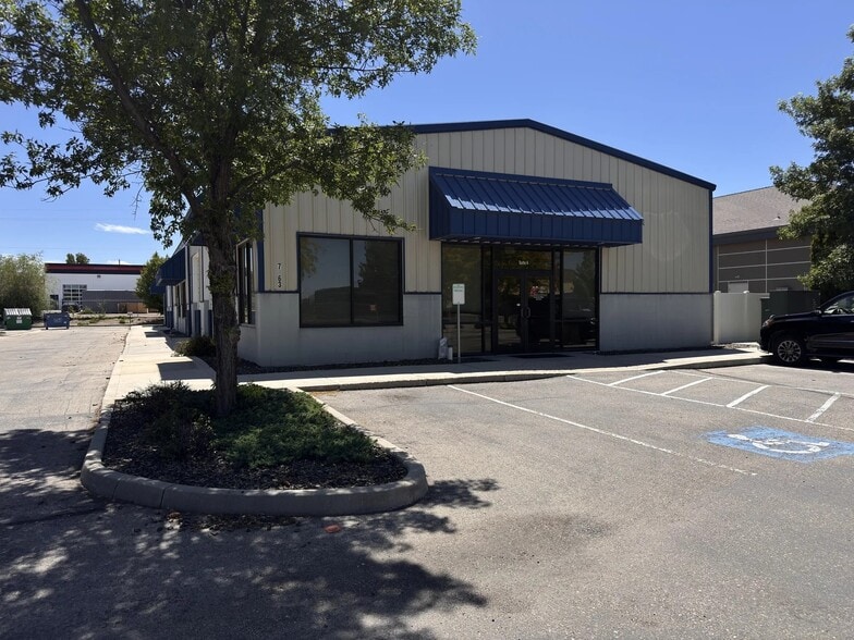 7863 W Mossy Cup St, Boise, ID à louer - Photo du bâtiment - Image 2 de 4