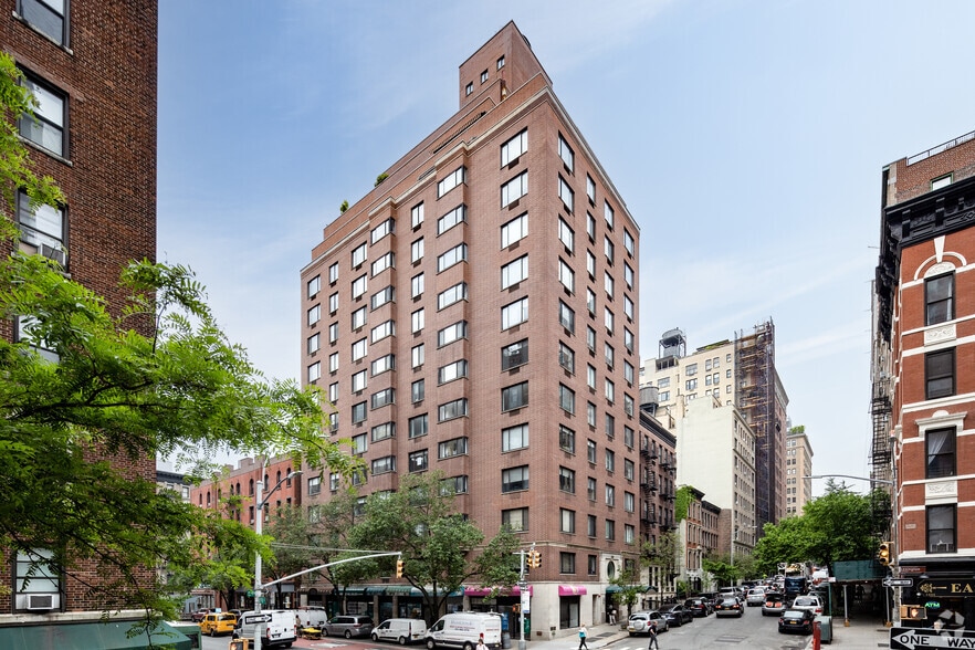 1410-1418 Lexington Ave, New York, NY for lease - Primary Photo - Image 1 of 5