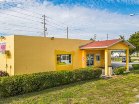 900 Old Federal Hwy, Hallandale FL - Convenience Store