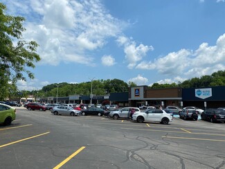 Plus de détails pour 1768-1794 Golden Mile Hwy, Monroeville, PA - Vente au détail à louer