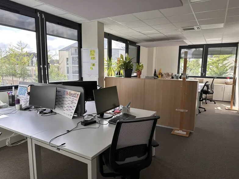Bureau dans Angers à louer - Photo intérieure - Image 2 de 3
