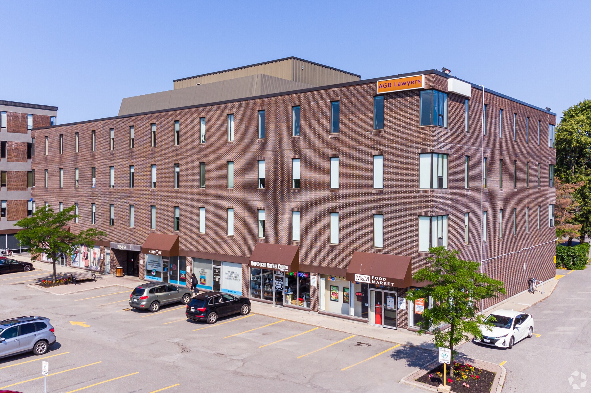 2249 Carling Ave, Ottawa, ON for lease Primary Photo- Image 1 of 14